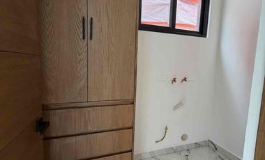 Residencia Moderna de Estreno en Vía Cumbres, Cancún | 4 Rec. (Una en PB) y Amenidades Premium