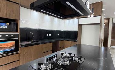 Residencia Moderna de Estreno en Vía Cumbres, Cancún | 4 Rec. (Una en PB) y Amenidades Premium