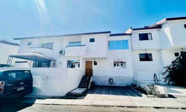 Arriendo Hermosa Casa en exclusivo Condominio Portobelo Iquique. 4dormitorios 4baños 3Estacionamientos.