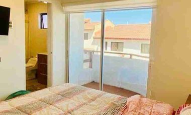 Arriendo Hermosa Casa en exclusivo Condominio Portobelo Iquique. 4dormitorios 4baños 3Estacionamientos.