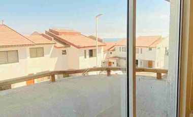 Arriendo Hermosa Casa en exclusivo Condominio Portobelo Iquique. 4dormitorios 4baños 3Estacionamientos.
