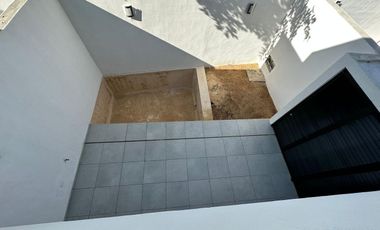 TOWNHOUSE EN TEMOZÓN NORTE