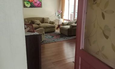 Casa con local comercial en linares, frente a escuela Ramón Belmar