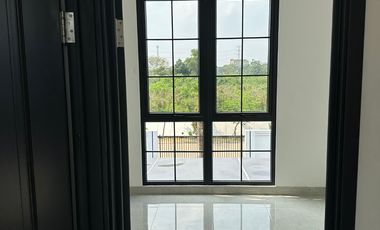 Rumah Baru 2 Lantai Siap Huni BONUS GRATIS MOTOR, DP 0% Cicilan Mulai 5 Jutaan, Strategis 15 Menit ke Tol & Stasiun Bekasi - FREE PPN & Bebas Biaya