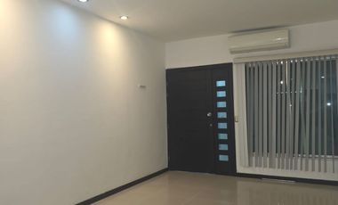 DEPARTAMENTO EN TORRENOVA