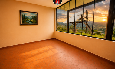 Casa de Campo con Piscina y Huerta de Aguacates en Paute Azuay | For Sale in Paute