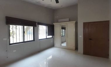 CASA EN RENTA PRIVADA GOLONDRINAS