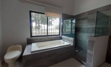 CASA EN PRIVADA GOLONDRINAS