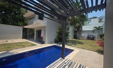 CASA EN PRIVADA GOLONDRINAS