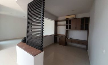 CASA EN PRIVADA GOLONDRINAS