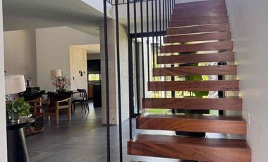 Hermosa Casa En renta Cond Molino