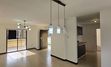 Alquilo Casa en La Rioja Bolonia 3 Dormitorios A/A, Patio, Seguridad 24/7 US$ 500 + Alícuota
