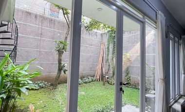 Rumah Premium 2 Lantai Batununggal Indah Dekat Tol Buah Batu