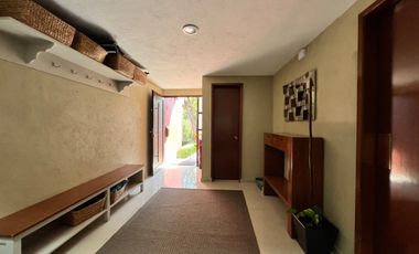 CASA EN CONDOMINIO EN VENTA EN SAN JERONIMO LIDICE, PEGADA A PERIFERICO CON JARDIN COMUN Y PROPIO