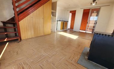 Arriendo Casa en Invica Placilla, Valparaíso 500.000.-  3D 1B 3E