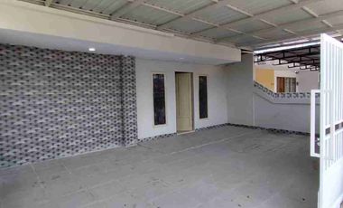 dijual rumah baru berpagar siap huni 2 lantai di kawasan aman bebas banjir