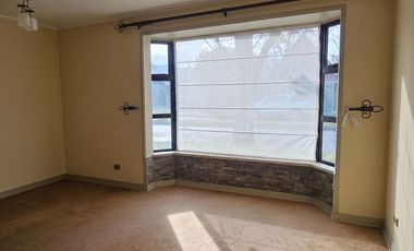 Se Vende Casa Con Piscina 3d 3b · Villa Cataluña Los Angeles