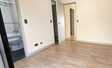 Se Vende Casa Con Piscina 3d 3b · Villa Cataluña Los Angeles