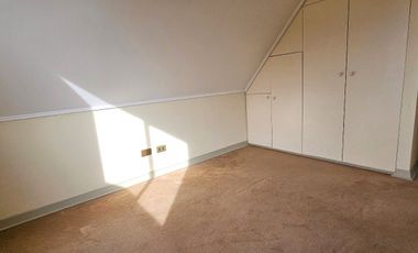 Se Vende Casa Con Piscina 3d 3b · Villa Cataluña Los Angeles