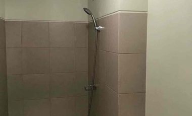 FOR RENT STUDIO UNIT AT 878 ESPAÑA