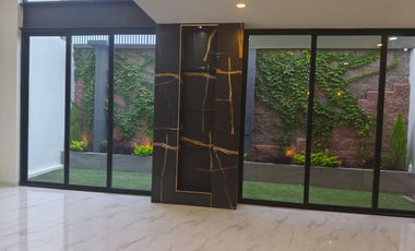 CASA EN VENTA NUEVA LOMBARDIA IRAPUATO GTO. $ 5,650,000