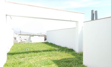 🚨Surco: Venta Duplex de 2 habitaciones con cochera frente a parque  (Modificable a 3 habitaciones)