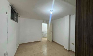 Alquilo Departamento un dormitorio más estudio uso comercial y residencial