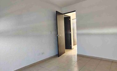 Casa En RENTA, Fracc La Trinidad, Cuautlancingo.
