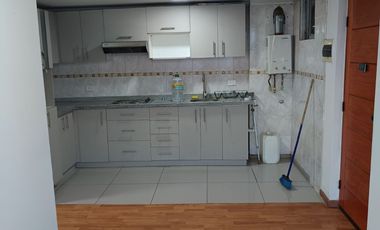 EXCELENTE DEPARTAMENTO-COMUNA DE LO PRADO- A METROS ESTACION BLANQUEADO. LINEA 5