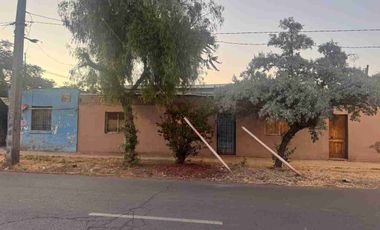 Casa Esquina con Local Comercial | La Cisterna | Excelente Oportunidad de Inversión