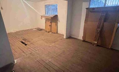 Casa Esquina con Local Comercial | La Cisterna | Excelente Oportunidad de Inversión