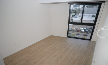 Flat | 60 m² Equipado, Cochera y Gimnasio en el Centro Financiero de San Isidro — $168,000