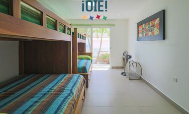 Casa de lujo en venta en Marina Blue – Manta | 4 dormitorios | Piscina privada