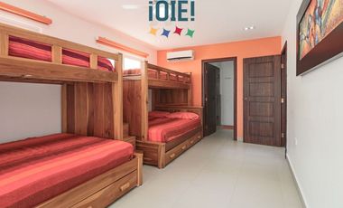 Casa de lujo en venta en Marina Blue – Manta | 4 dormitorios | Piscina privada