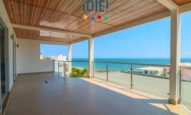 Casa de lujo en venta en Marina Blue – Manta | 4 dormitorios | Piscina privada