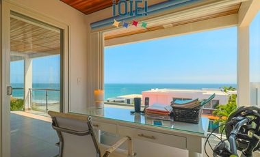 Casa de lujo en venta en Marina Blue – Manta | 4 dormitorios | Piscina privada