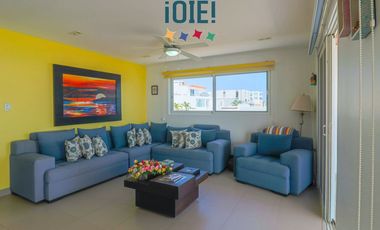 Casa de lujo en venta en Marina Blue – Manta | 4 dormitorios | Piscina privada