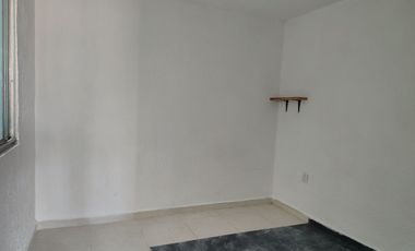 Casa en Renta en Arboleda Chipitlán, Cuernavaca | 3 Recámaras y Estacionamiento