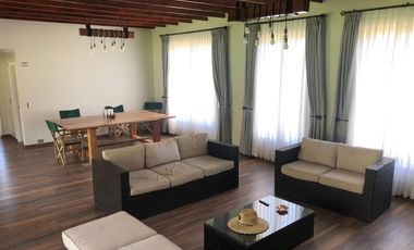 Vive en Reserva Curacaví | 300 m² construidos en parcela de 5.000 m² | Piscina, privacidad y entorno natural