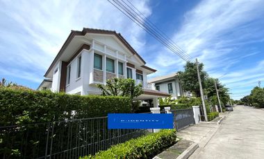 ข า ย บ้านเดี่ยว ใกล้ทะเลสาบ lake zone ขนาดใหญ50 ไร่  รีโนเวท พร้อมอยู่ ในราคา ถูก ที่ ม. มัณฑนา เลค วัชรพลMantana Lake Watcharapol ทำเลดี ใกล้ทางด่วน