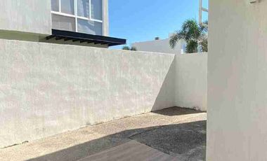 Renta Casa Amueblada en Vilanova Residencial