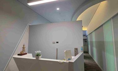 Oficina amueblada en sonata towers
