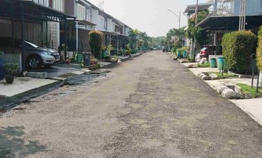 selangkah ke kampus telkom dan pintu tol buah batu