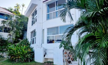 VENTA VILLA EN GUITARRON 5 RECÁMARAS VISTA AL MAR.