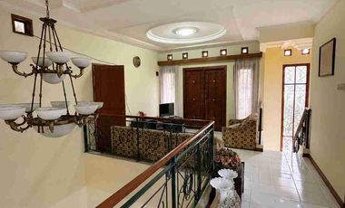 rumah cakep rasa villa di Bandung Utara