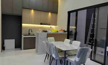 DIJUAL RUMAH MEWAH MASIH GREES KAWASAN PERUMAHAN ELITE UTARA UGM