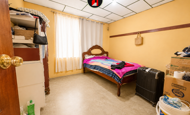 Casa Planta Baja en Venta en Paute | A Media Cuadra del Colegio 26