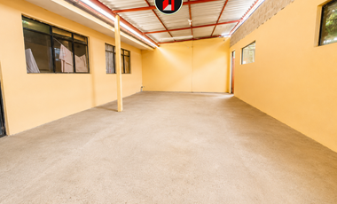 Casa Planta Baja en Venta en Paute | A Media Cuadra del Colegio 26