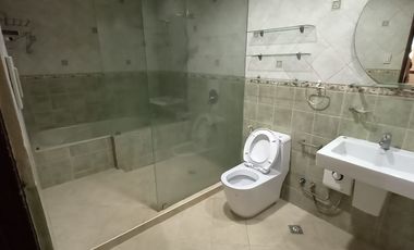 FOR RENT: 4BR At LAS VILLAS DE VALLE VERDE TOWNHOUSE PASIG CITY