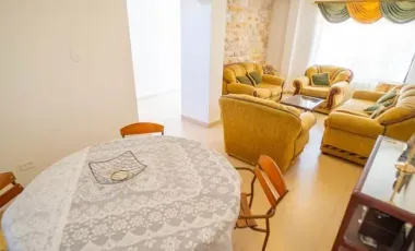 CASA EN VENTA EN LA URBANIZACION LA MARCA EN LA MITAD DEL MUNDO